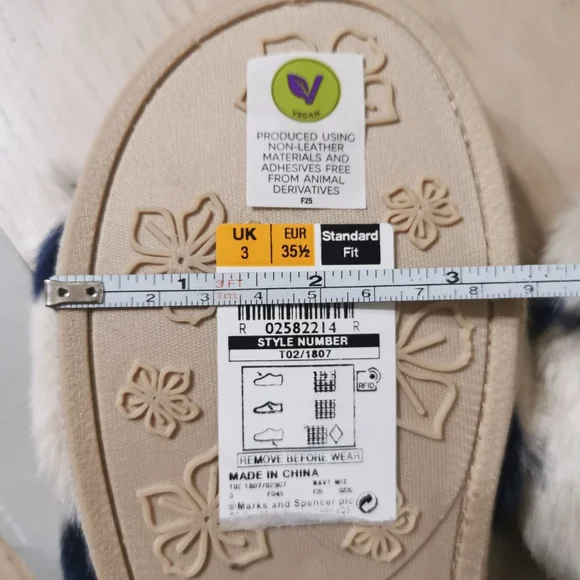 NWT! M&S Collection Slippers - Picture 7 of 10